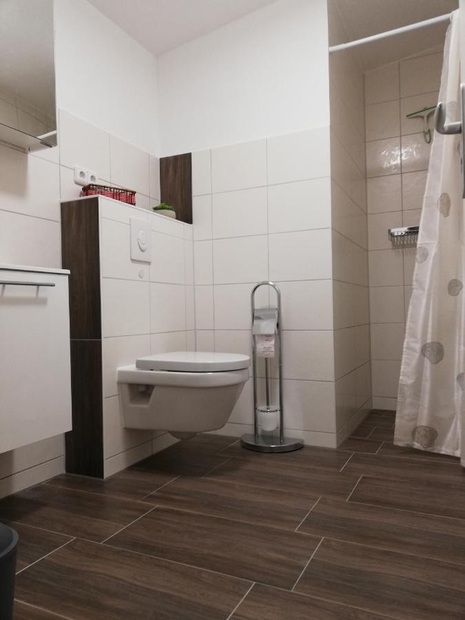 Ferienwohnung Anjadina Щорков Екстериор снимка